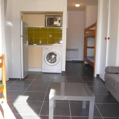 Avec Terrasse Spacieuse A 300m De La - Fr-1-833-28 Apartment Canet-en-Roussillon